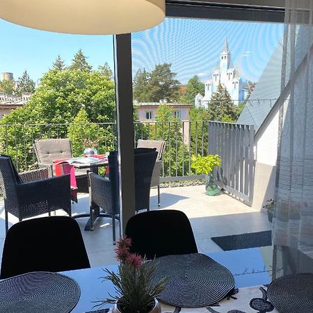 Atrium Apartman Heviz Mit Panoramaterrasse Und Tiefgarage المظهر الخارجي الصورة