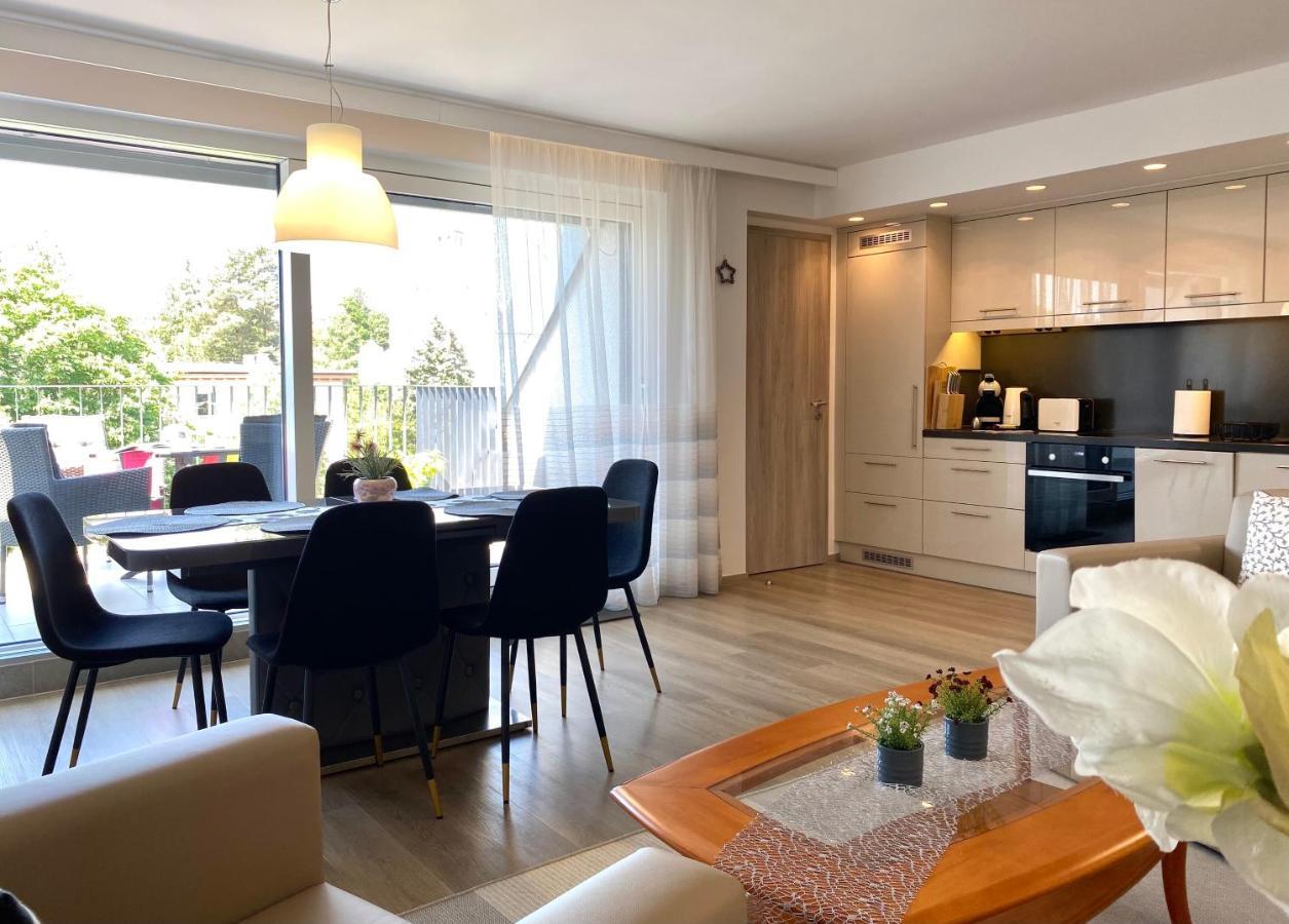 Atrium Apartman Heviz Mit Panoramaterrasse Und Tiefgarage المظهر الخارجي الصورة