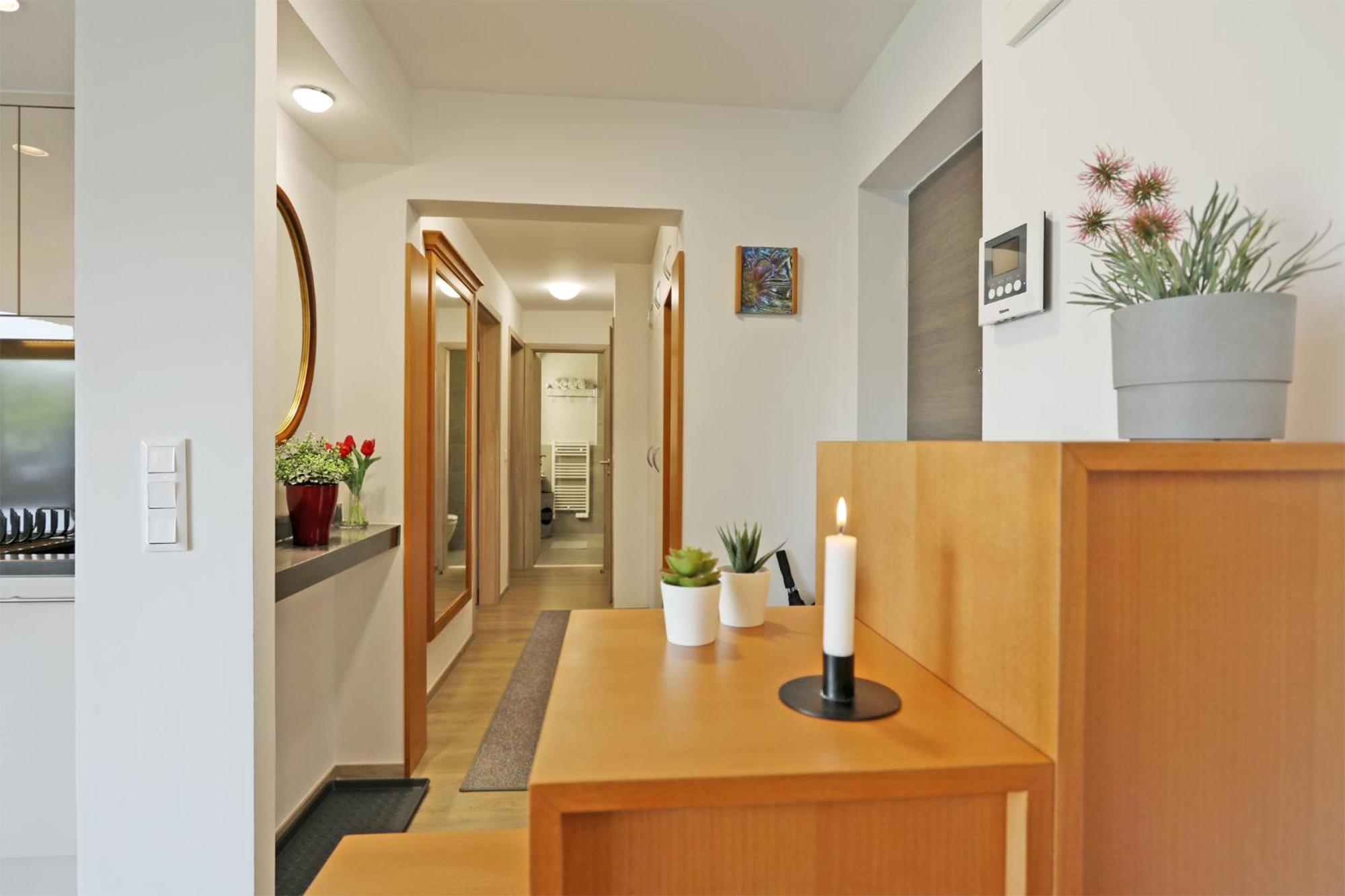 Atrium Apartman Heviz Mit Panoramaterrasse Und Tiefgarage المظهر الخارجي الصورة