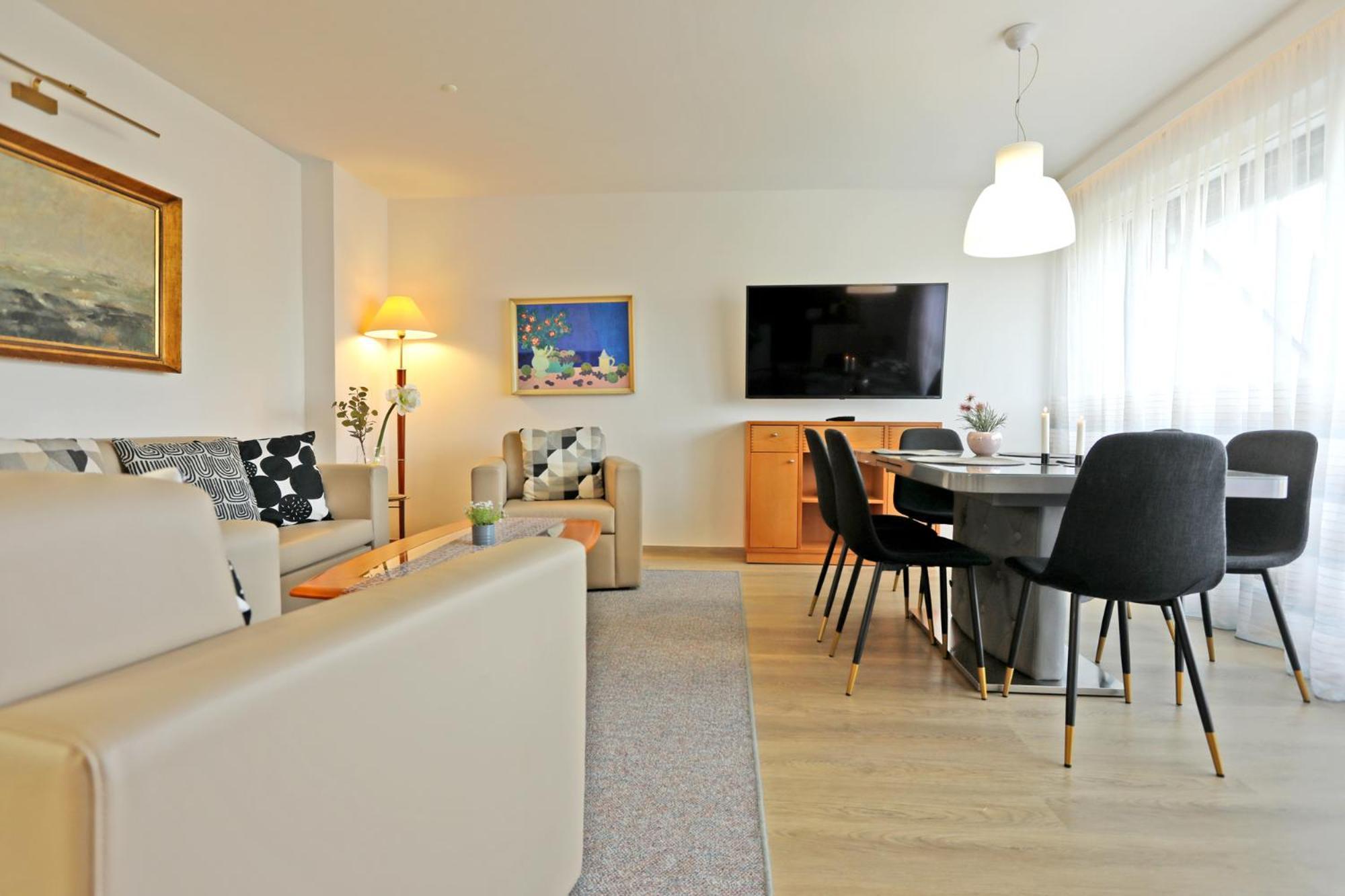 Atrium Apartman Heviz Mit Panoramaterrasse Und Tiefgarage المظهر الخارجي الصورة